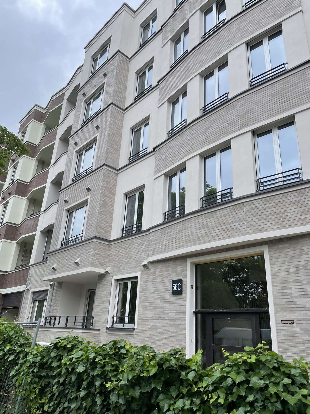 Fassade Straßenansicht